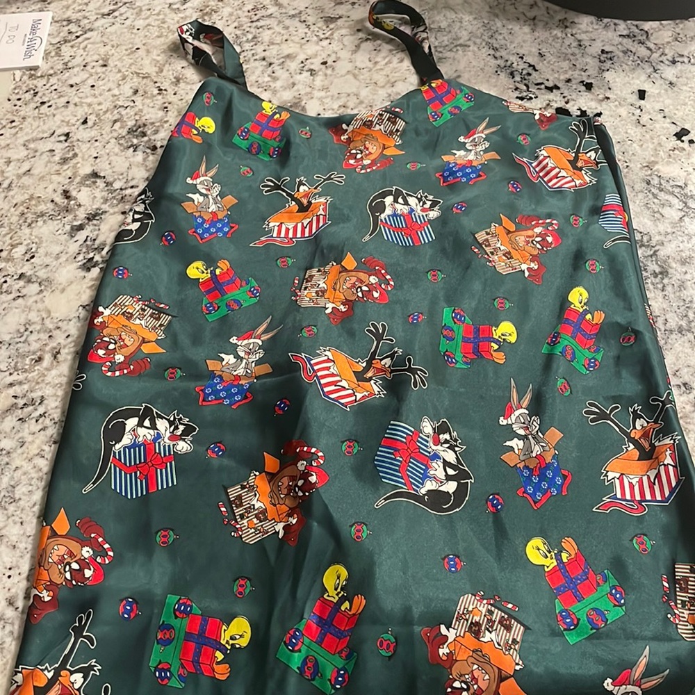 Vintage green Looney Tunes slip